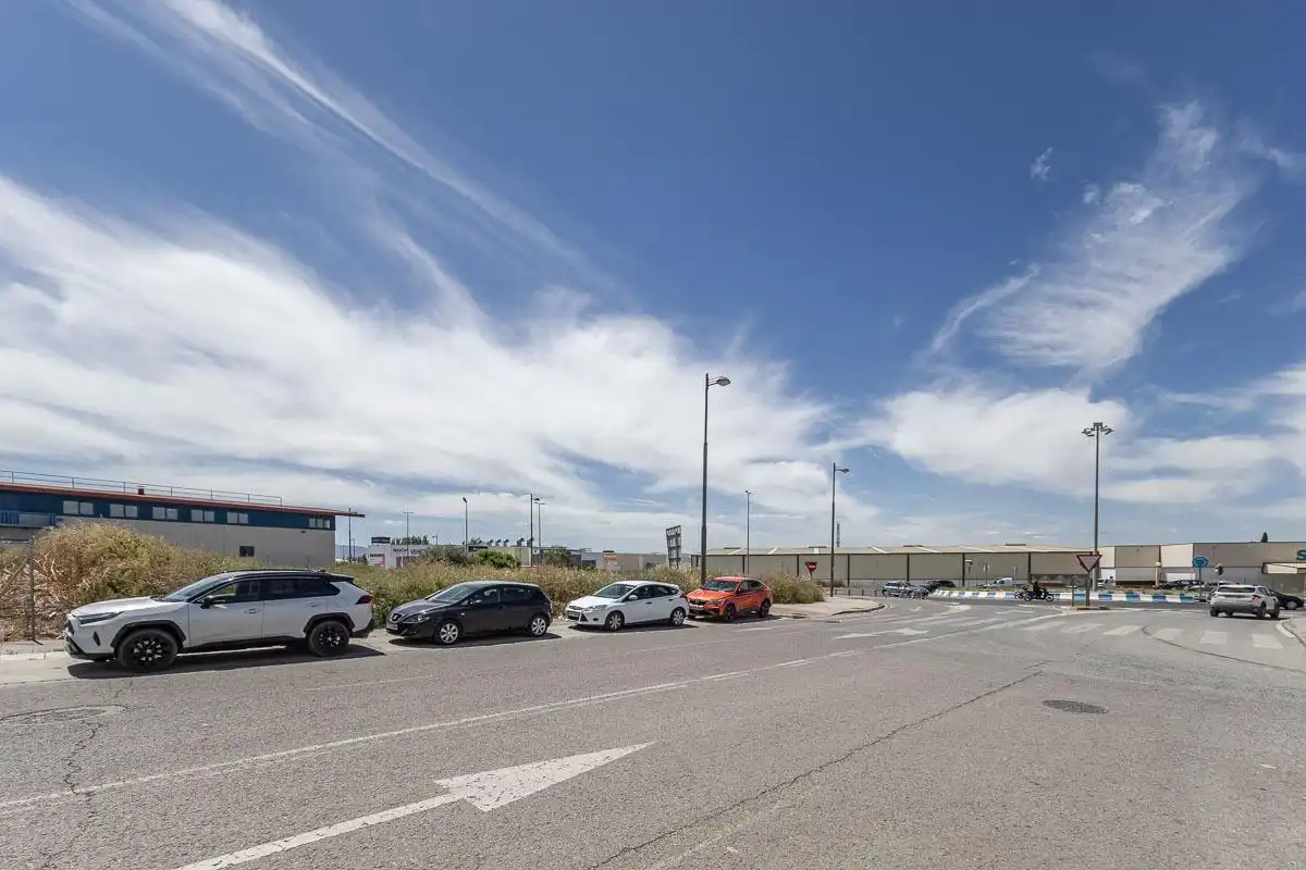 Außenansicht von Residential zum Verkauf in Granada