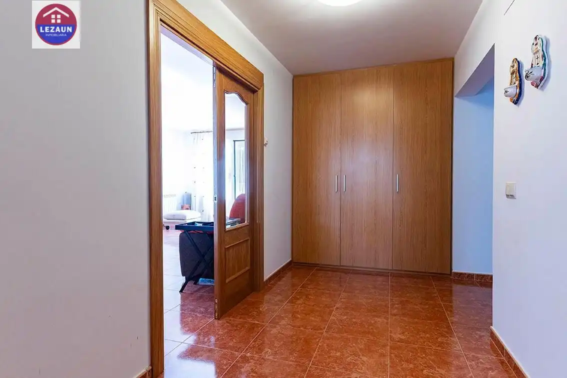 Casa o chalet en venta en Marcilla con Jardín privado y Amueblado