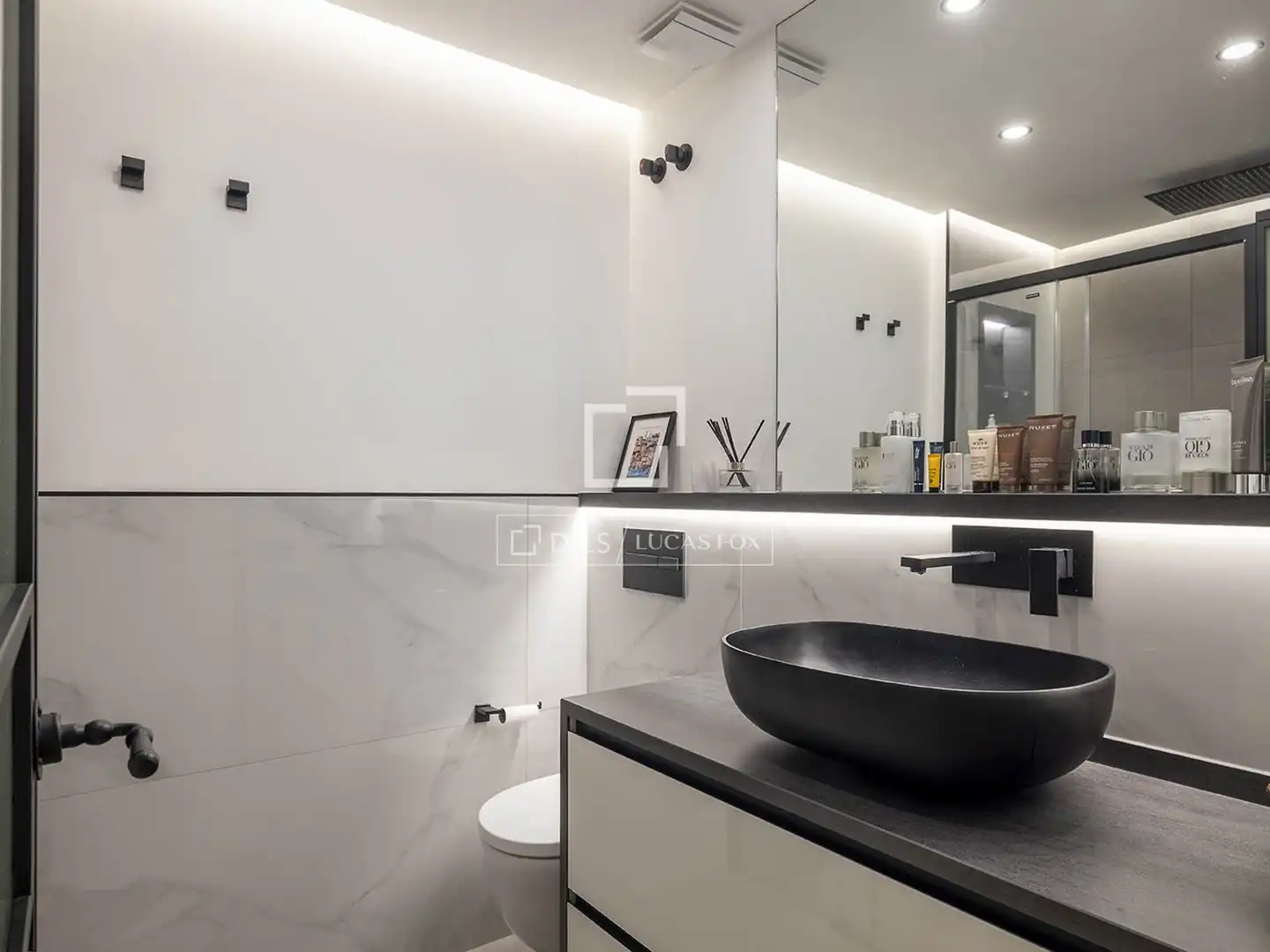 Baño de Piso en venta en Barcelona con Aire acondicionado, Calefacción y Terraza
