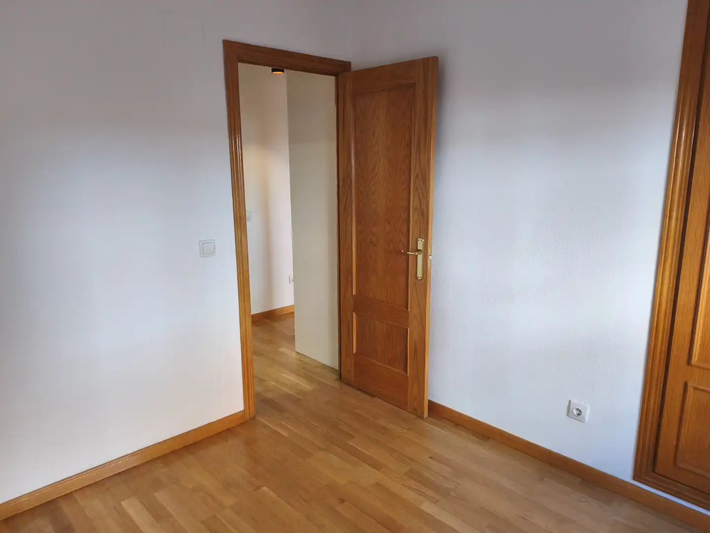 Flat for rent in Madrid  with Air Conditioner, Heating and Private garden