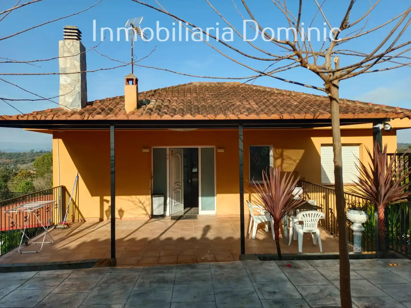 Außenansicht von Haus oder Chalet zum Verkauf in Maçanet de la Selva mit Heizung, Privatgarten und Terrasse