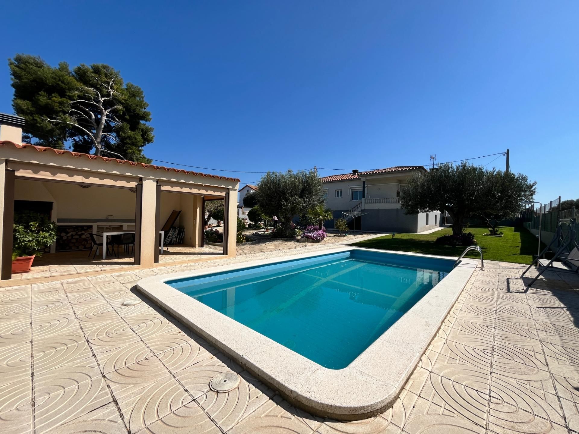 Swimming pool of House or chalet for sale in Llorenç del Penedès  with Air Conditioner, Heating and Private garden
