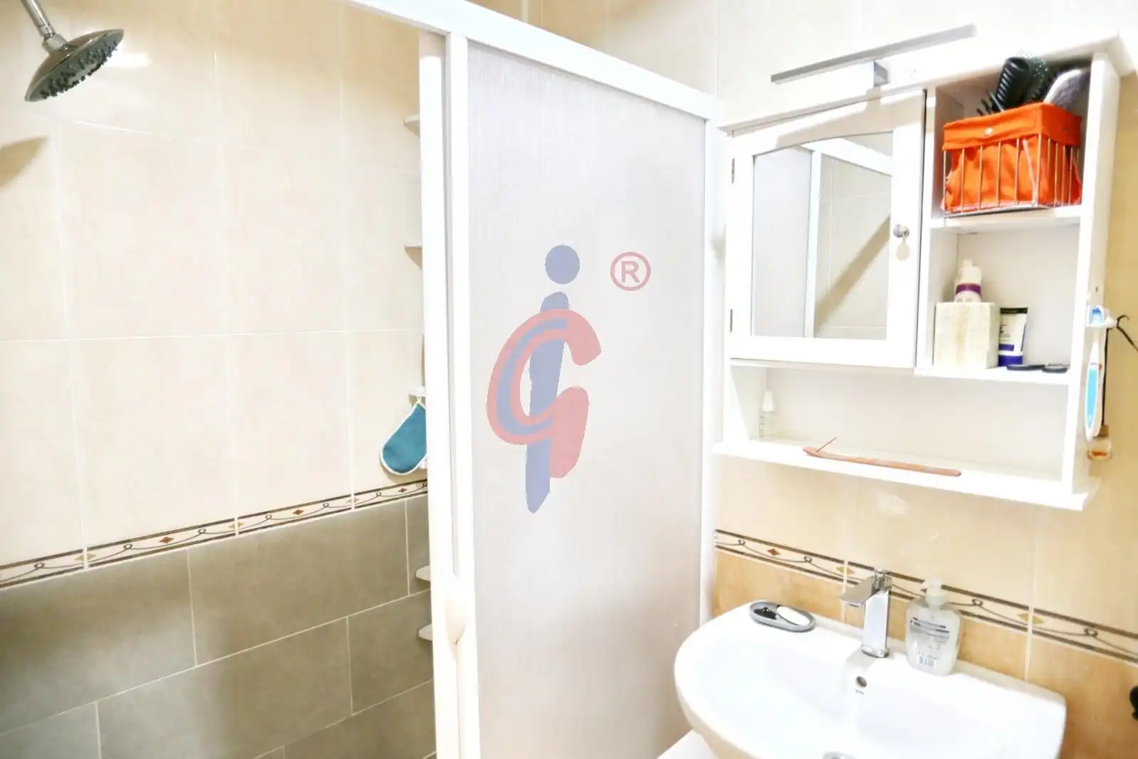 Baño de Planta baja en venta en Daya Nueva con Jardín privado, Terraza y Amueblado