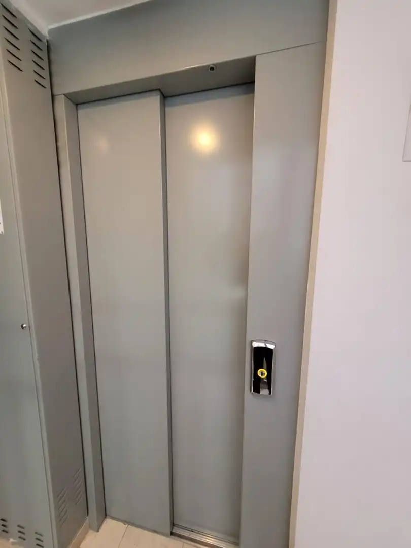 Apartamento en venta en Alicante / Alacant con Aire acondicionado, Terraza y Trastero