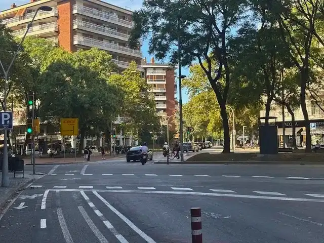 Individuel avec ascenseur à vendre à Carrer de Londres, imagen 17