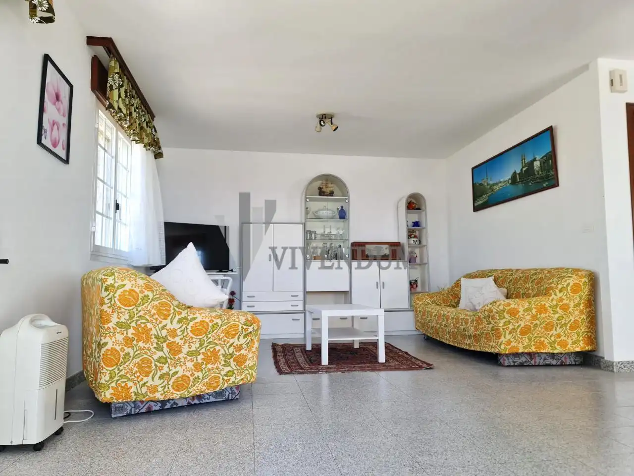 Sala de estar de Casa o chalet de alquiler en Oia con Jardín privado, Terraza y Piscina