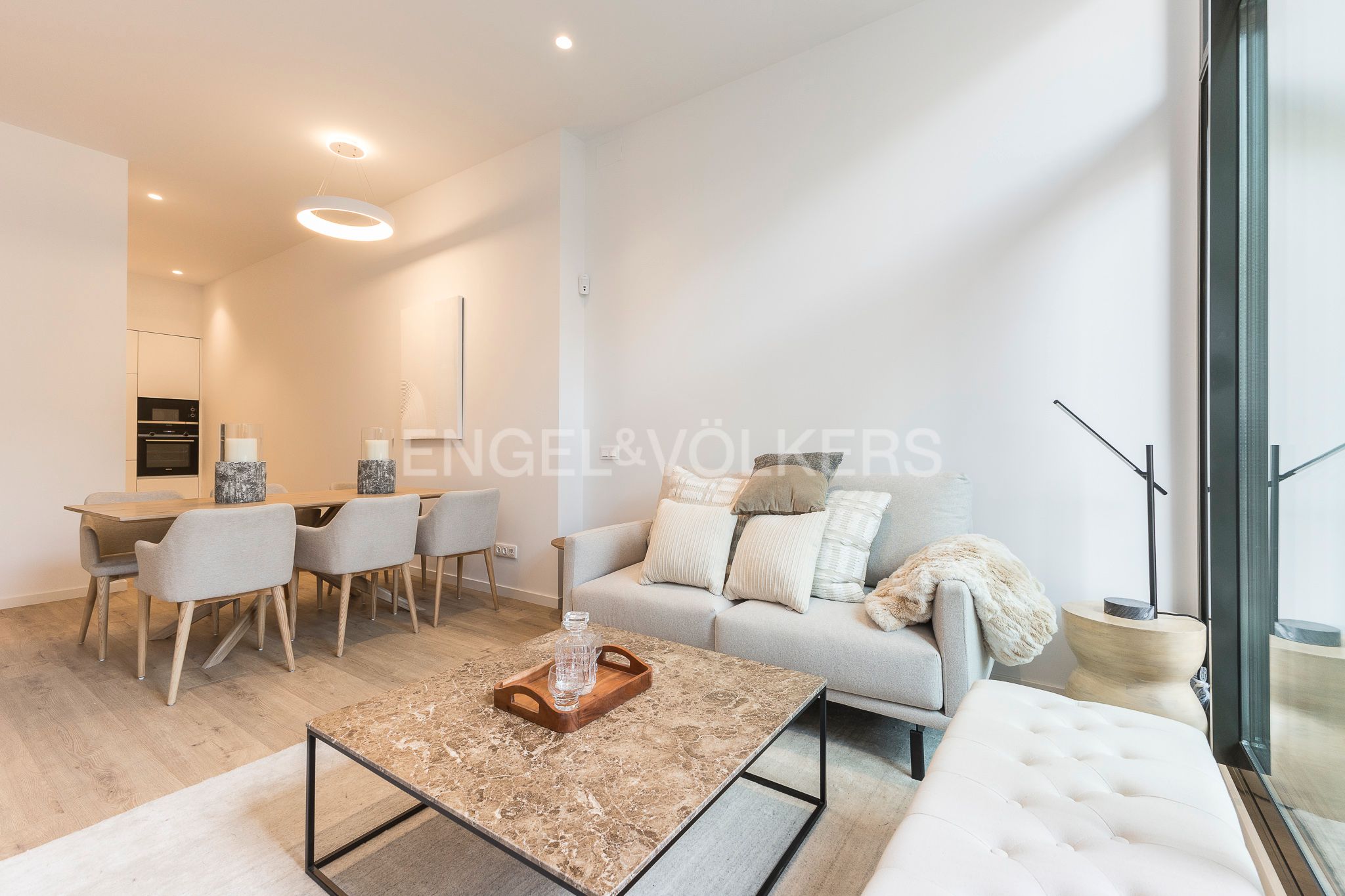 Sala d'estar de Apartament en venda en  Barcelona Capital amb Aire condicionat, Calefacció i Parquet