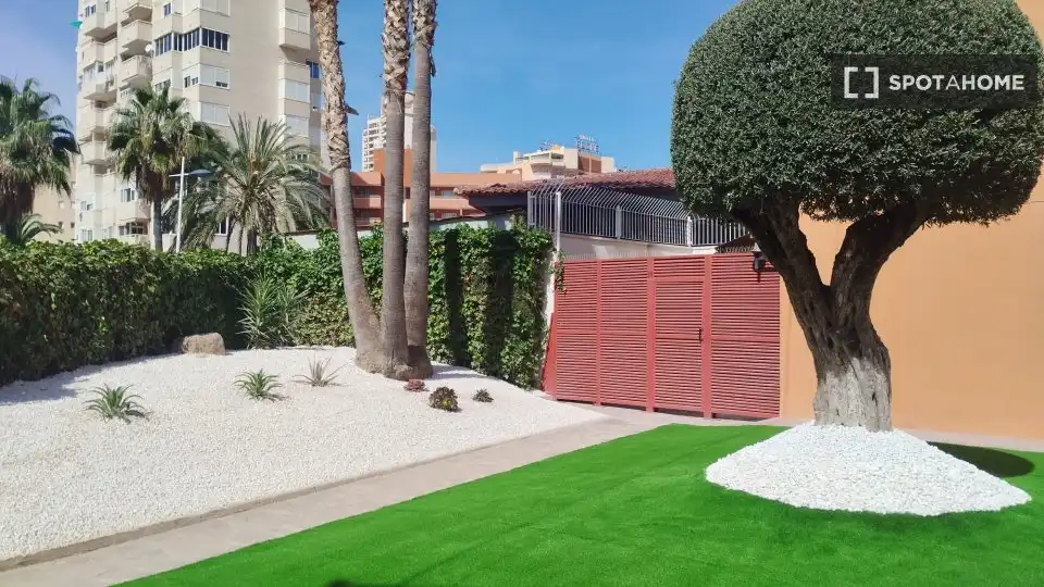 Room in Cala de Finestrat