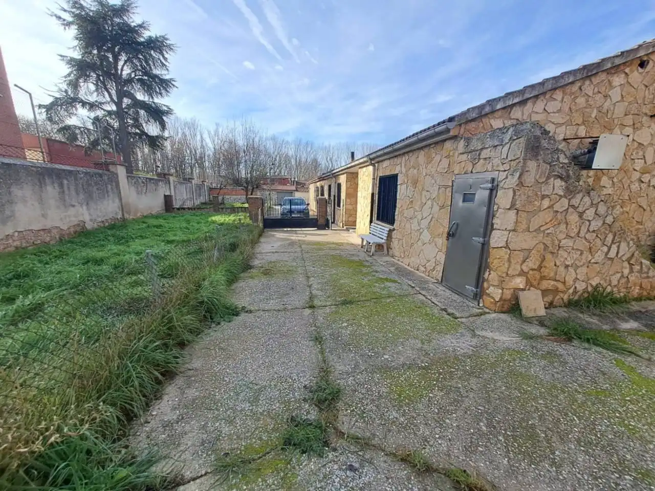 Casa adosada en venda en Burgos amb Calefacció i Jardí privat