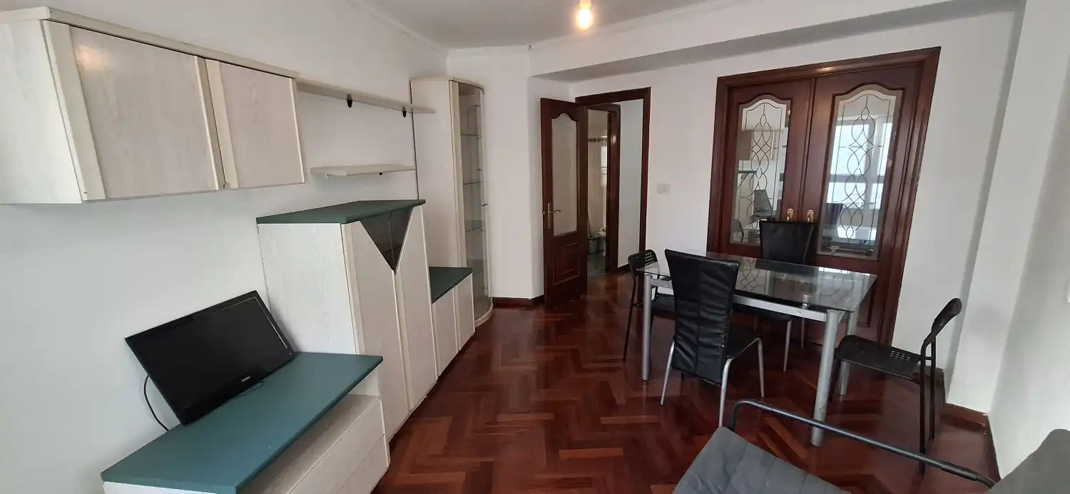 Piso con ascensor en venta en Cuatro Caminos - Plaza de la Cubela