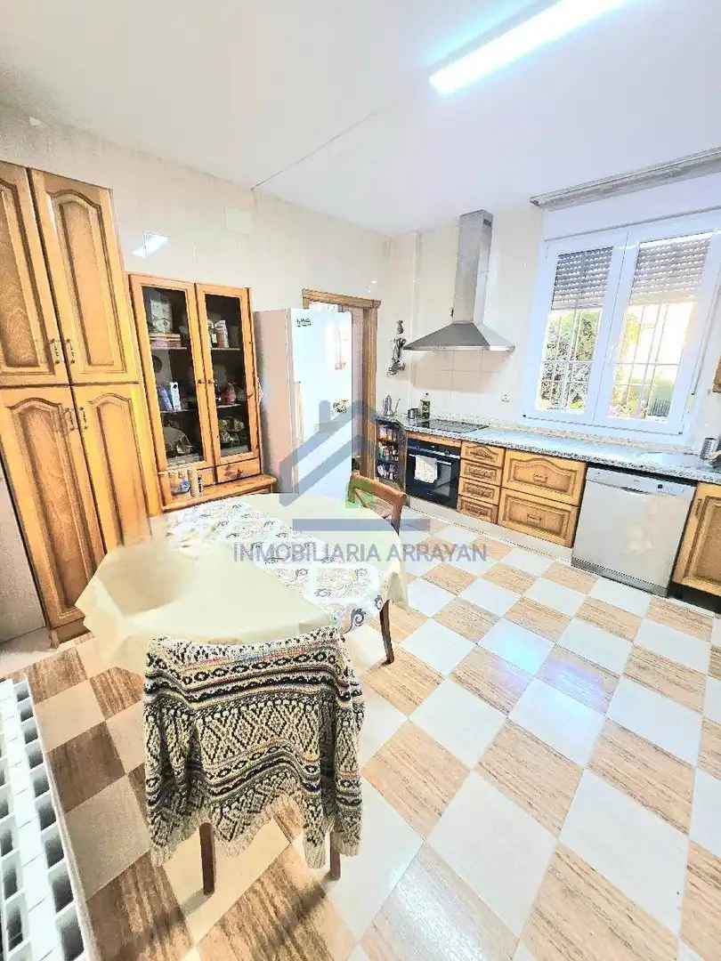 Chalet con terraza en venta en Gójar, imagen 29