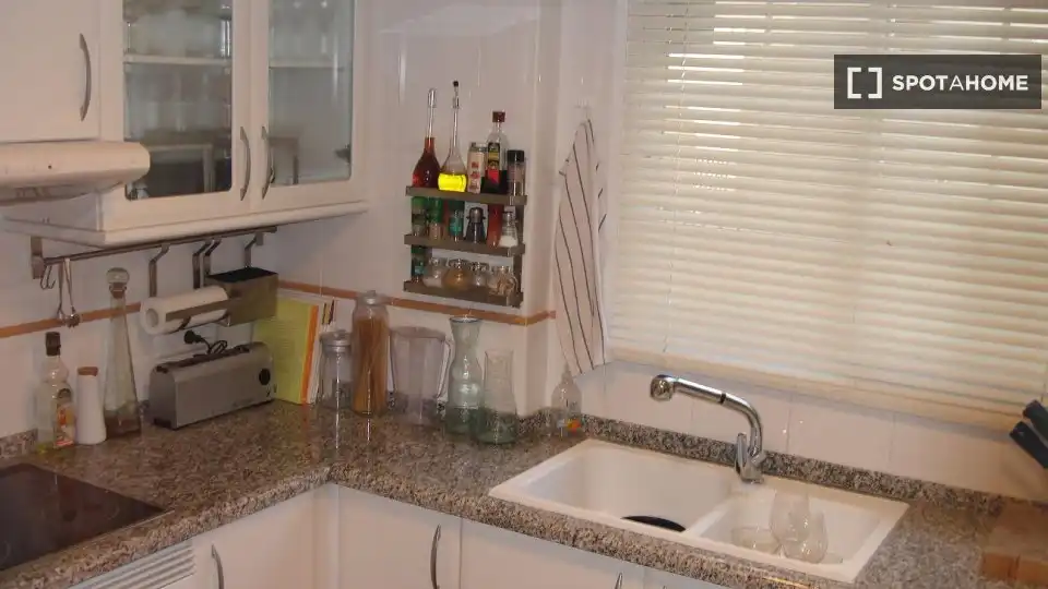 Cocina de Piso de alquiler en Bétera con Aire acondicionado, Calefacción y Amueblado