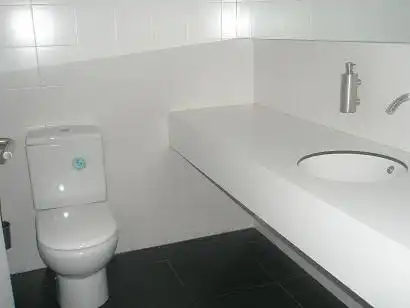 Local comercial en venda a Pz Olazko Andre Mariaren, imagen 4