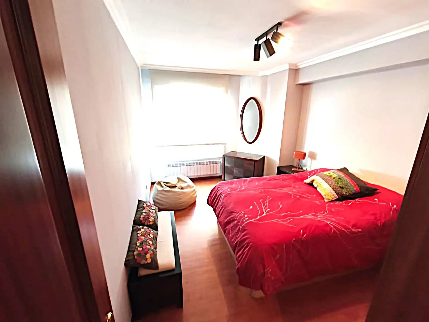 Bedroom of Flat for rent in Vigo   with Parquet flooring and Furnished