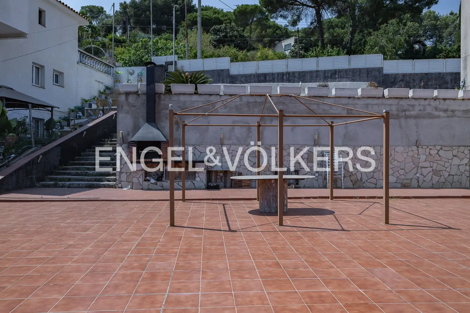 Casa amb terrassa en venda a Urbanitzacions, imagen 2