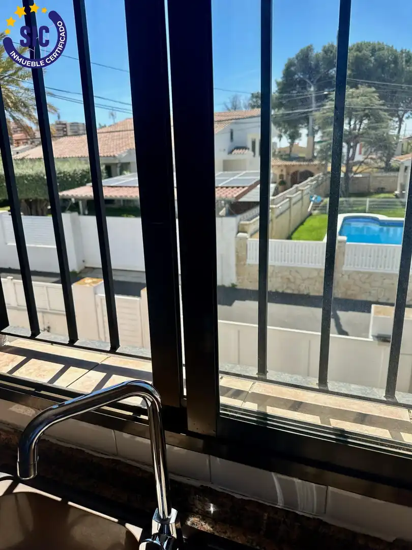 Terraza de Casa o chalet en venta en Benicasim / Benicàssim con Aire acondicionado, Jardín privado y Terraza