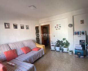 Living room of Flat for sale in  Madrid Capital  with Heating and Terrace