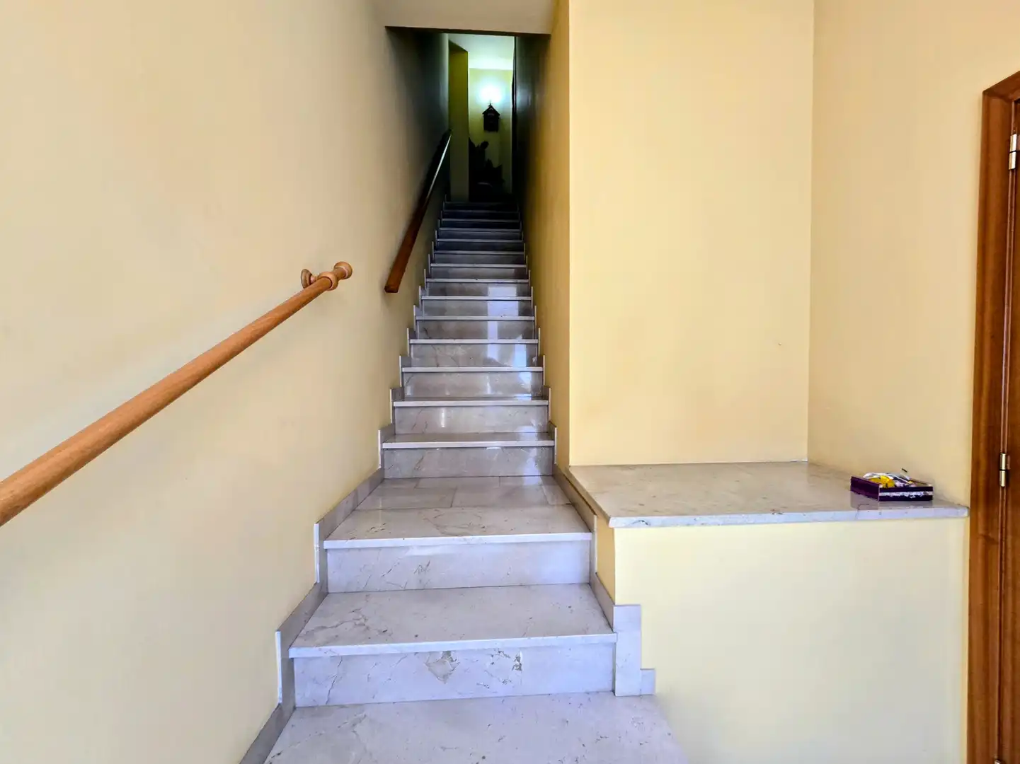 Einfamilien-Reihenhaus zum Verkauf in Manlleu mit Heizung, Privatgarten und Terrasse