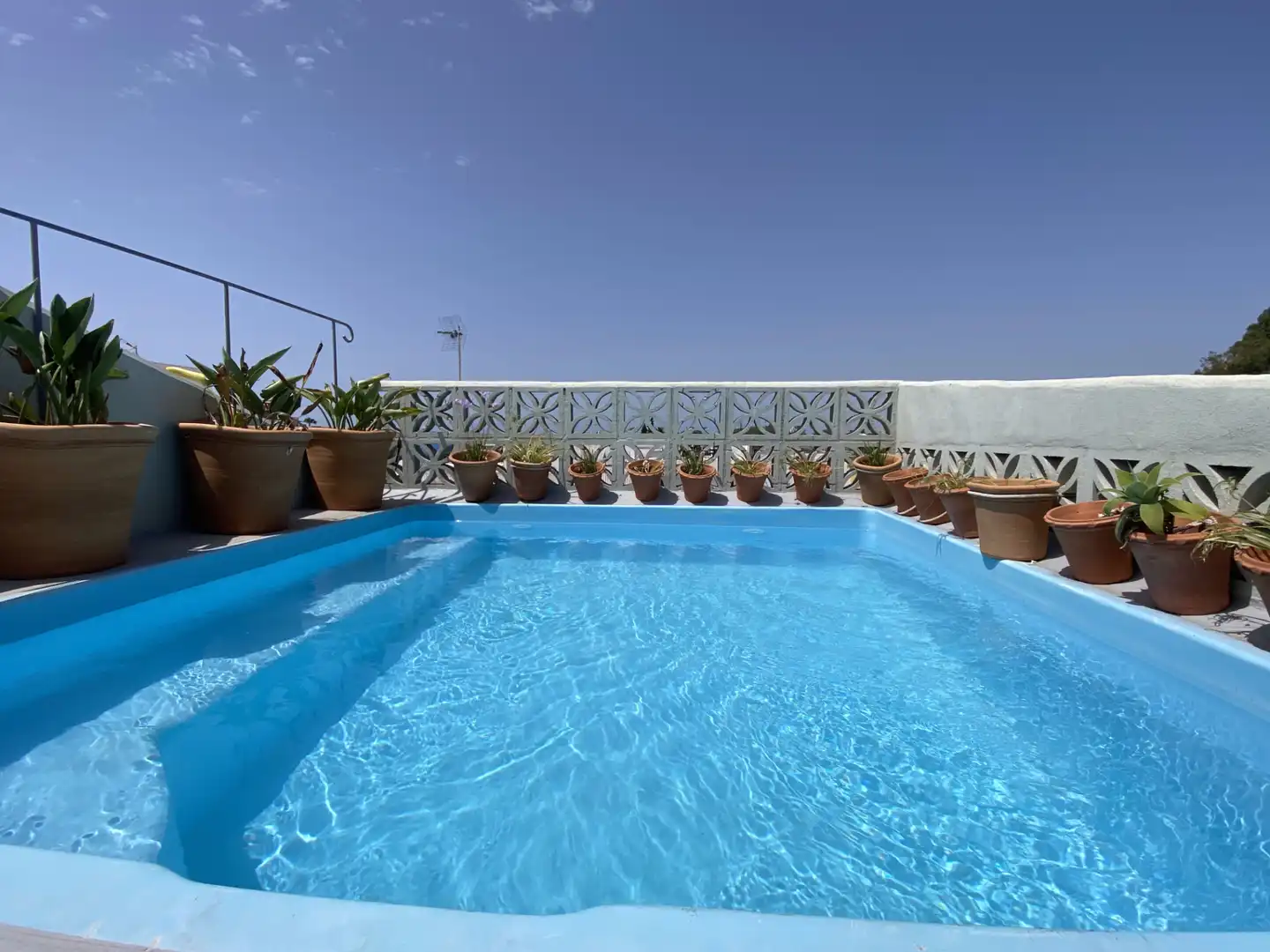Swimming pool of Detached homes for sale in Marbella  with Air Conditioner, Terrace and Storage room