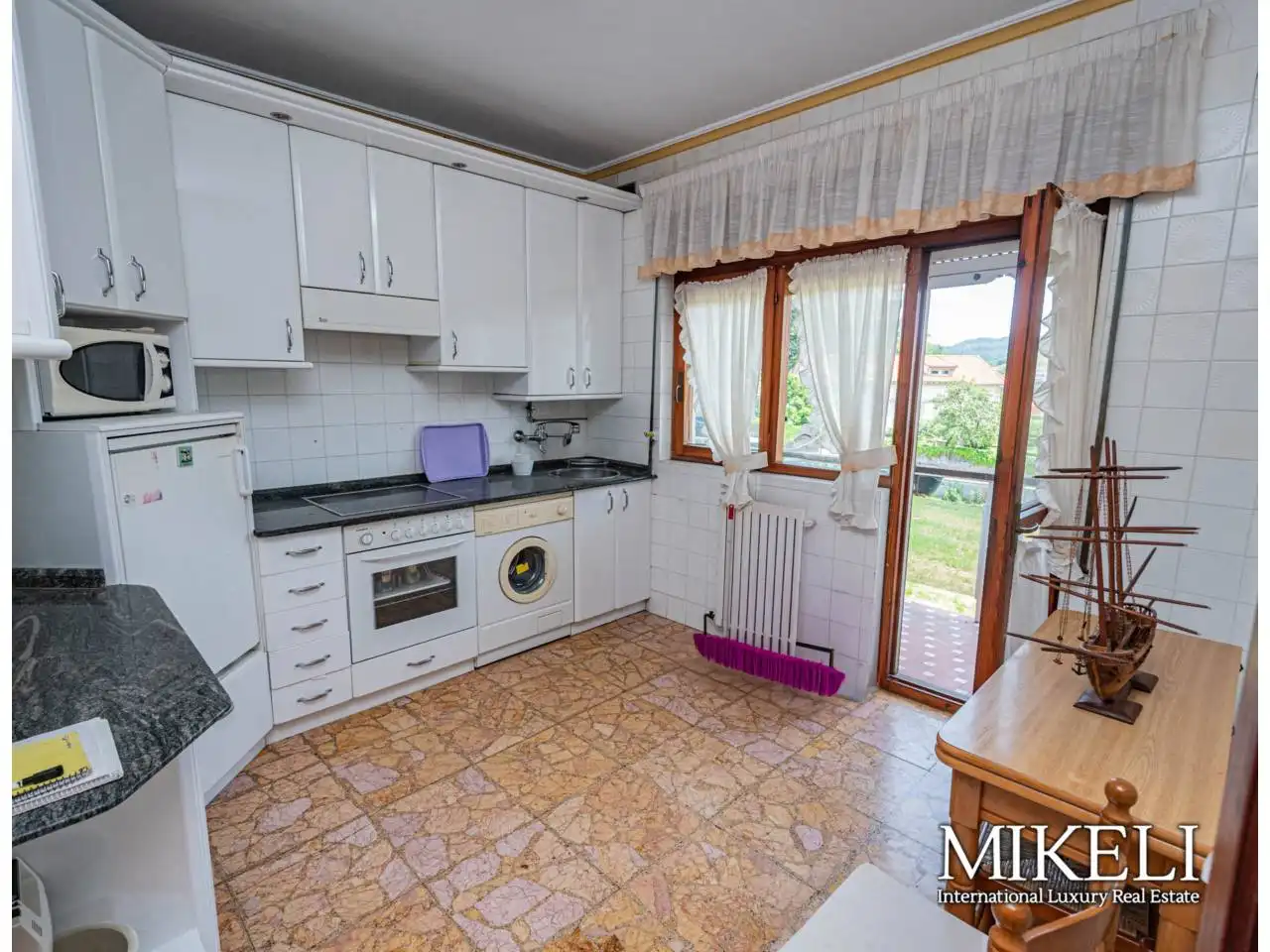 Casa o chalet en venta en Calle Arges, Oruña