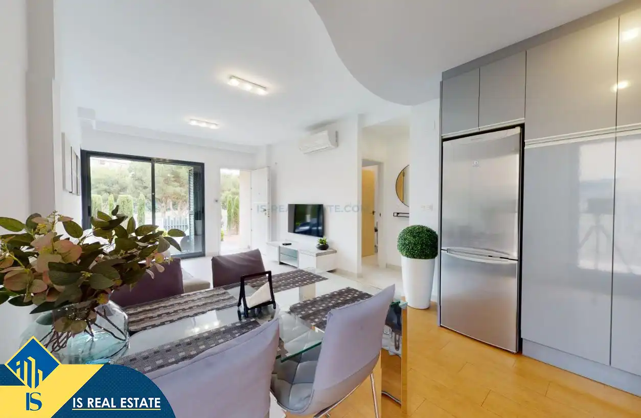 Sala d'estar de Casa o xalet de lloguer en Orihuela amb Aire condicionat, Calefacció i Jardí privat