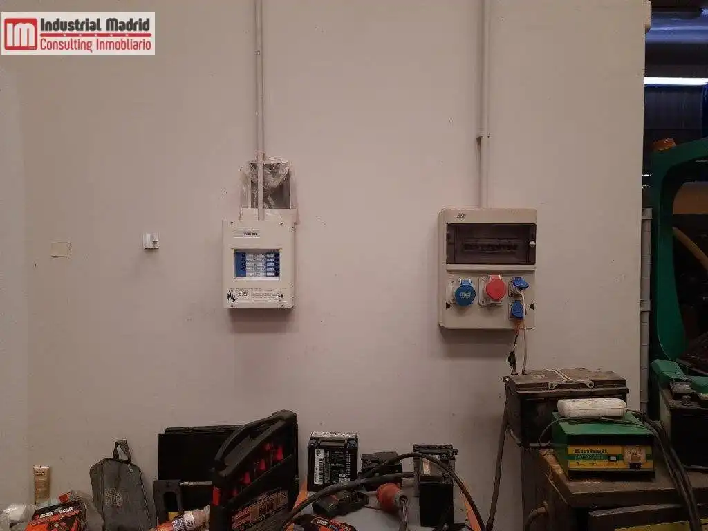 Nau industrial en venda a Loeches, imagen 17