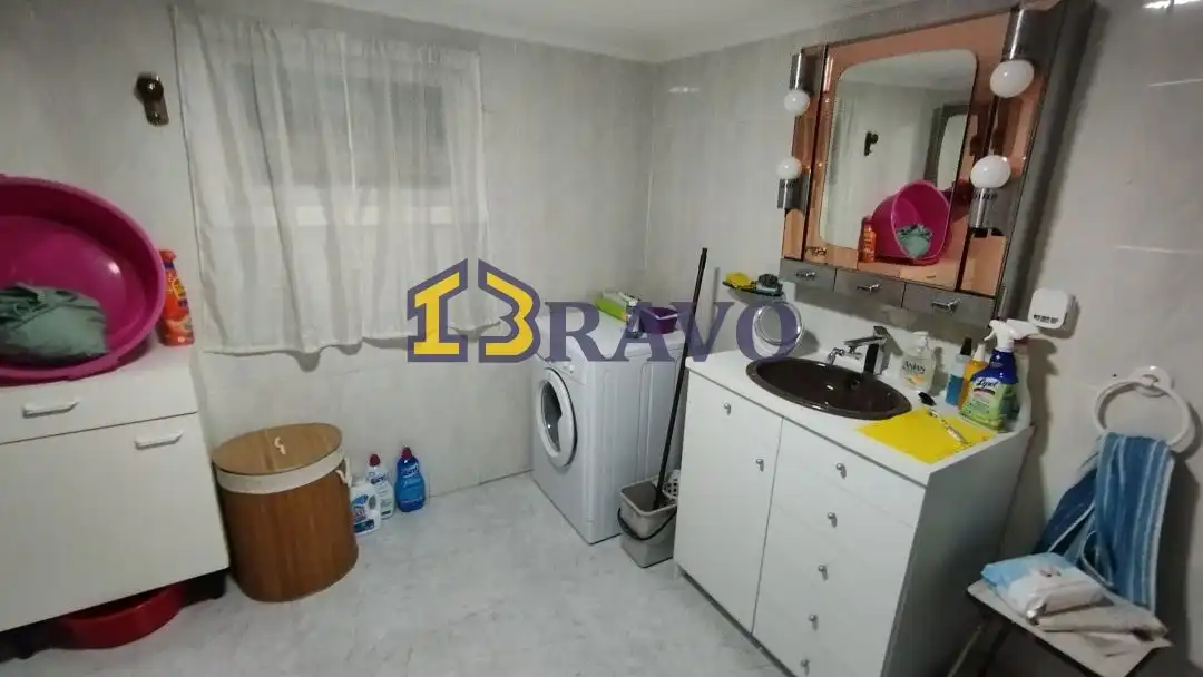 Casa o xalet en venda en Valle de Losa amb Jardí privat i Terrassa