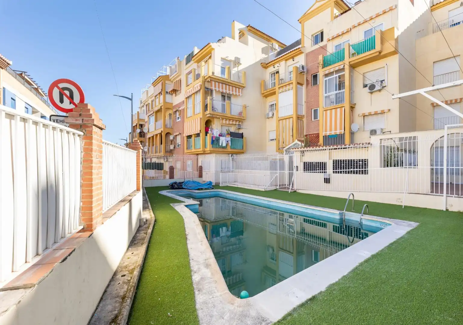 Swimming pool of Flat for sale in Gójar  with Air Conditioner, Furnished and Alarm