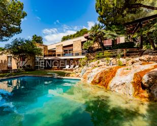 Swimming pool of Building for sale in  Tarragona Capital