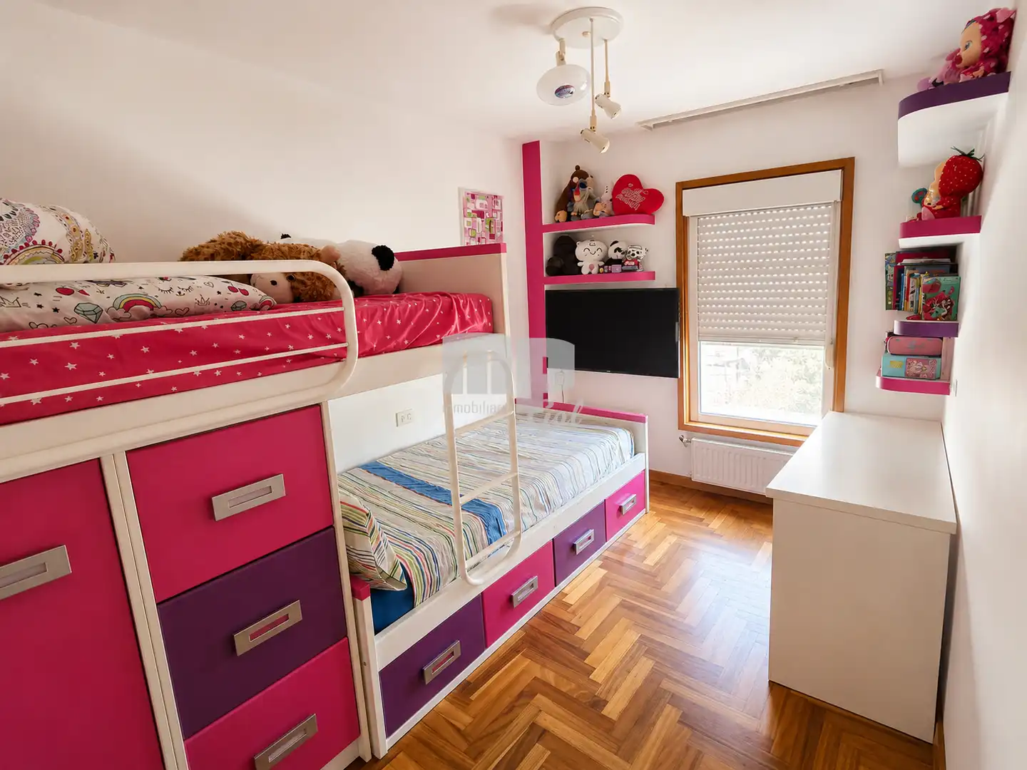 Bedroom of Duplexes for sale in Vigo   with Heating, Storage room and Furnished