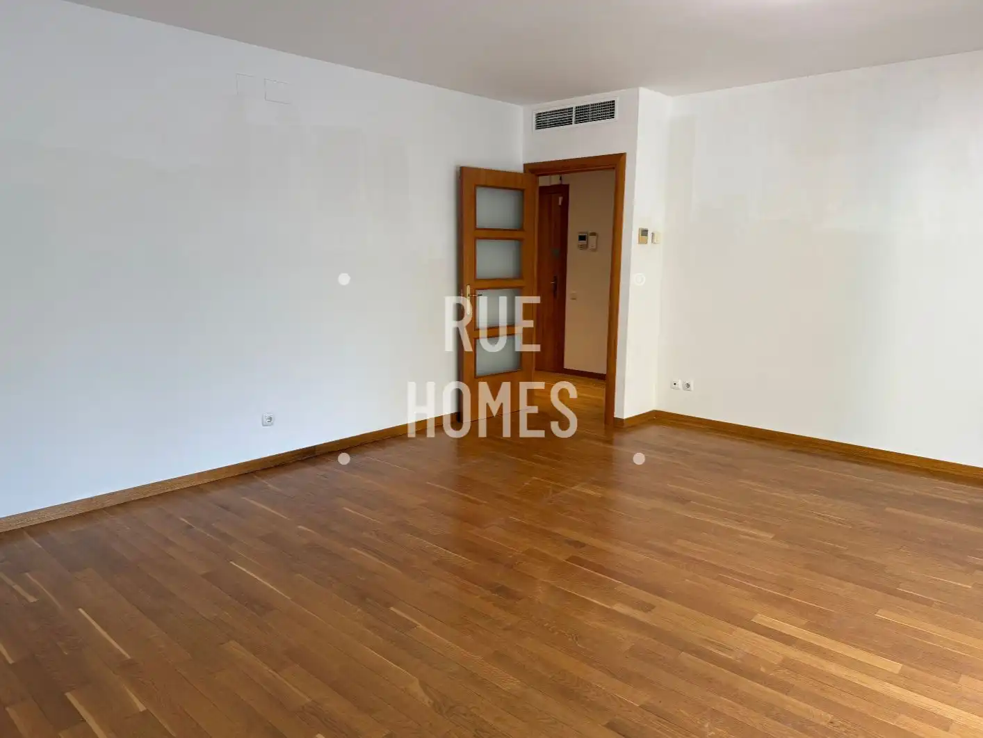 Wohnung mit Aufzug zum Verkauf in Plaça Maria Vinyes 3, imagen 4