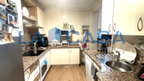 Kitchen of Flat for sale in  Sevilla Capital  with Terrace and Storage room