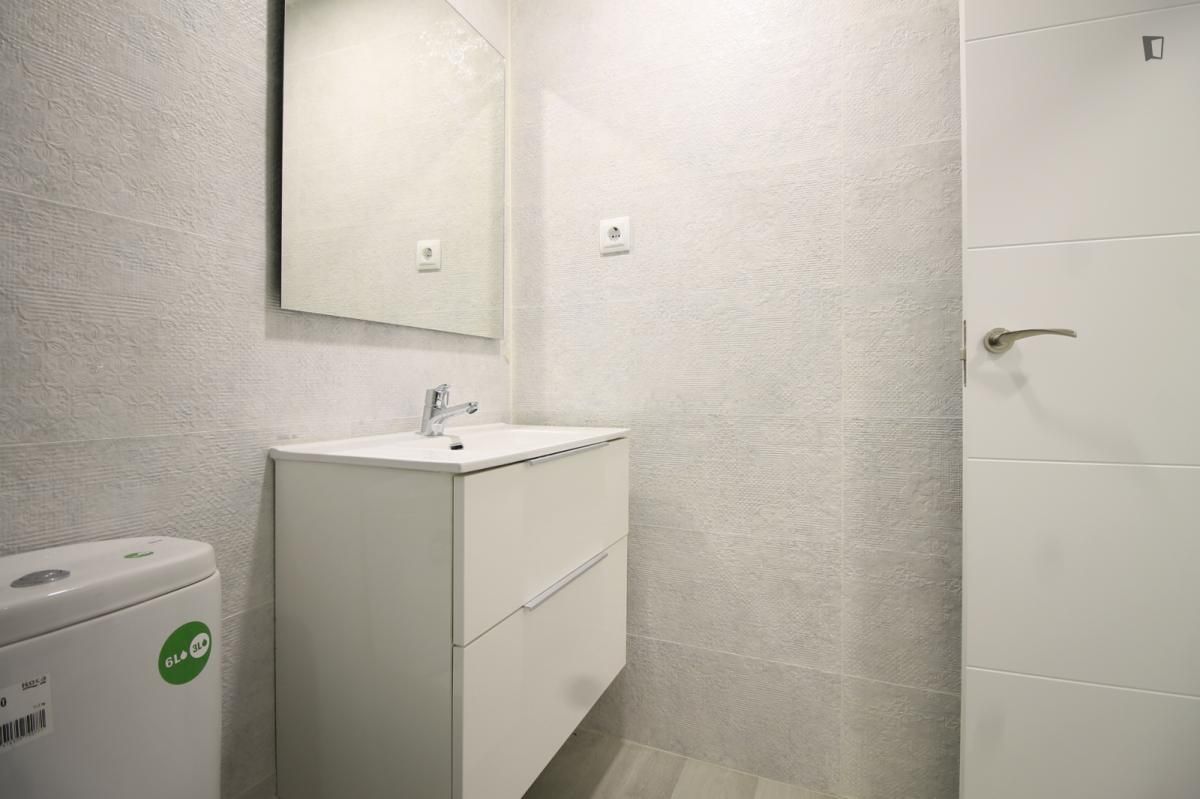 Study for rent in Almendrales