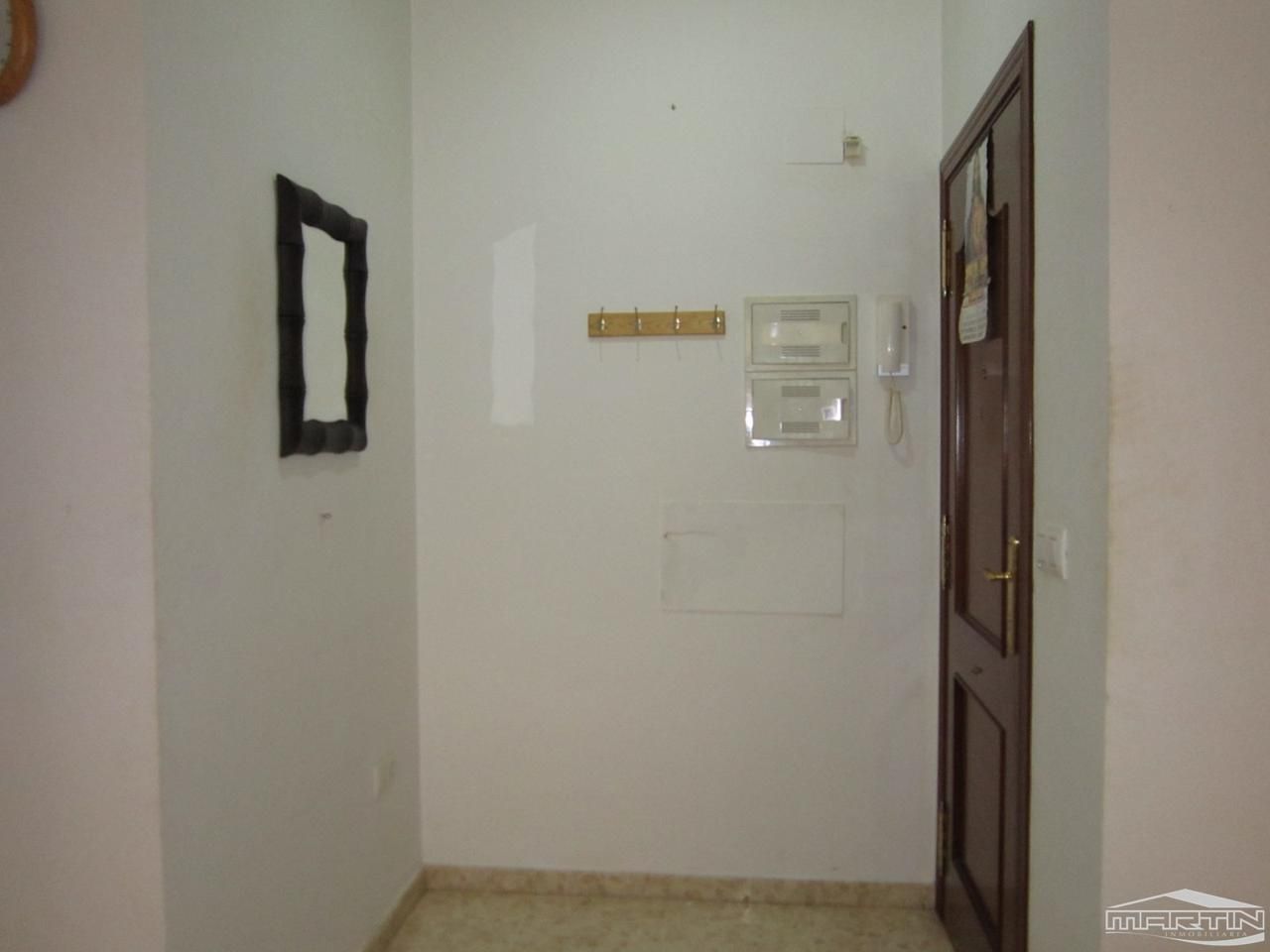 Planta baixa en venda en Lucena amb Moblat