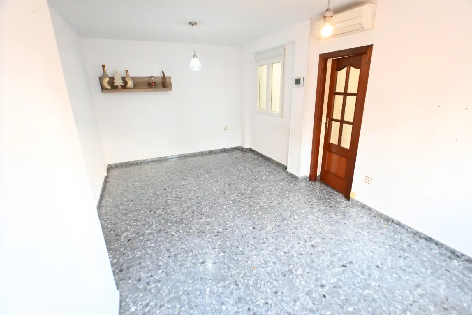 Casa adosada en venta en Churriana de la Vega con Aire acondicionado, Terraza y Trastero