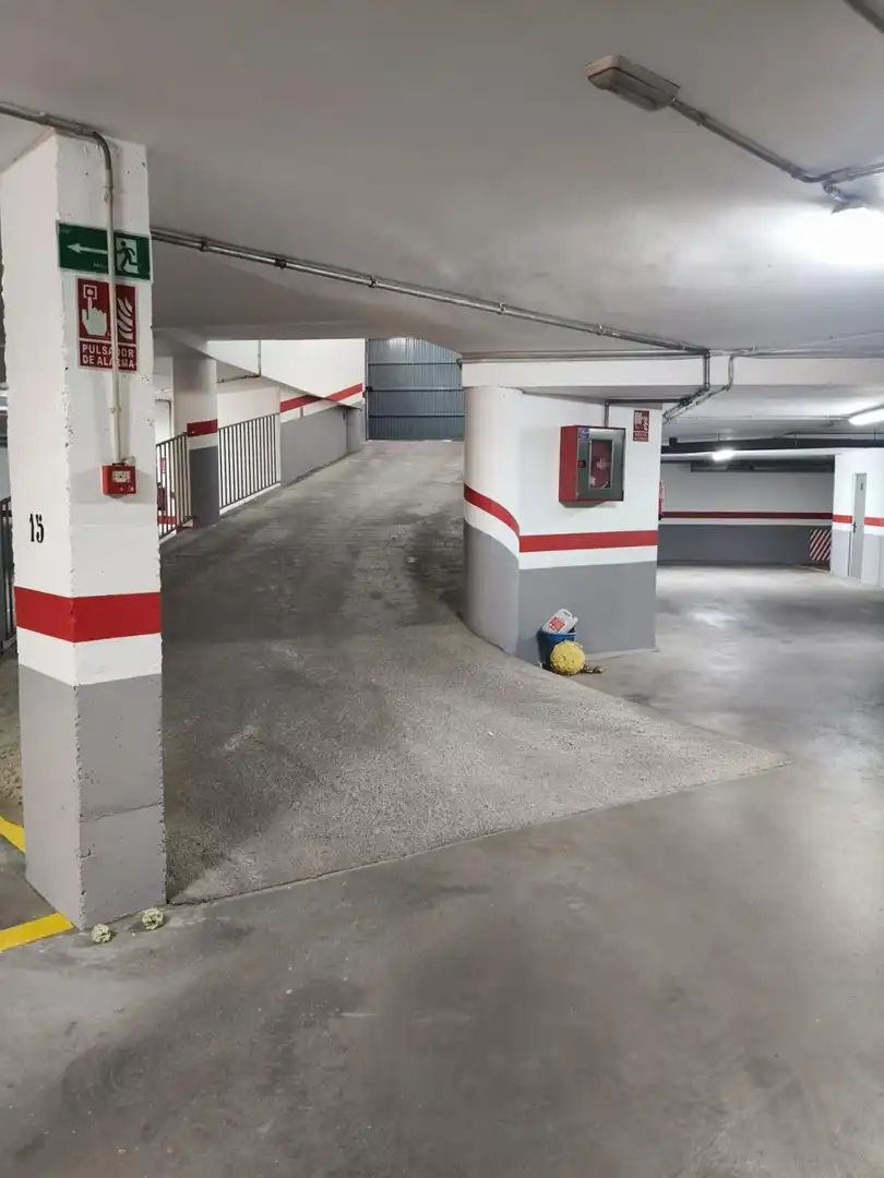 Garaje de alquiler en Santo Domingo