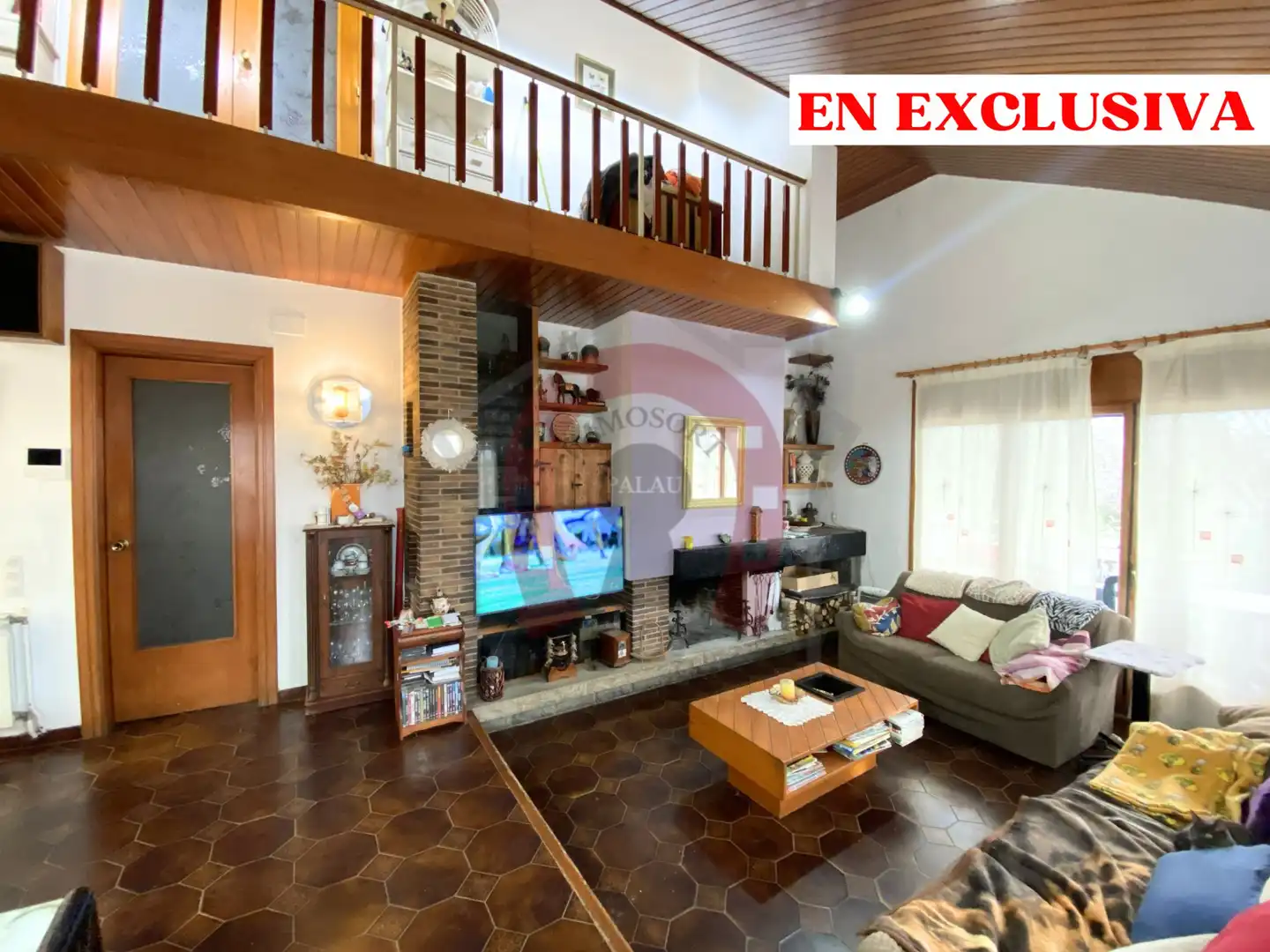 Sala de estar de Casa o chalet en venta en Palau-solità i Plegamans con Terraza, Trastero y Piscina