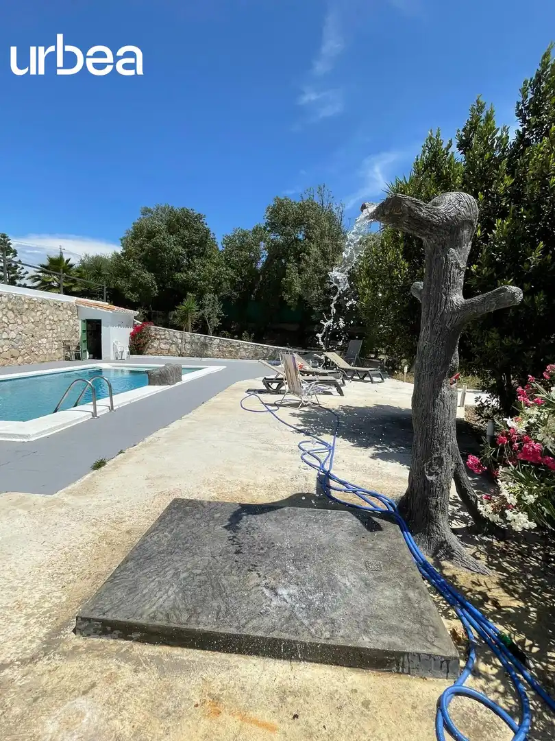 Piscina de Finca rústica de alquiler en Málaga con Calefacción, Jardín privado y Terraza