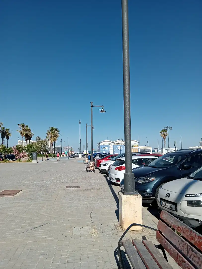 Parking de Piso en venta en Valencia con Parquet, Horno y Lavadora
