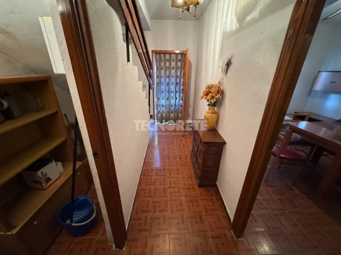 Casa rústica amb terrassa en venda a Tórtola de Henares, imagen 4