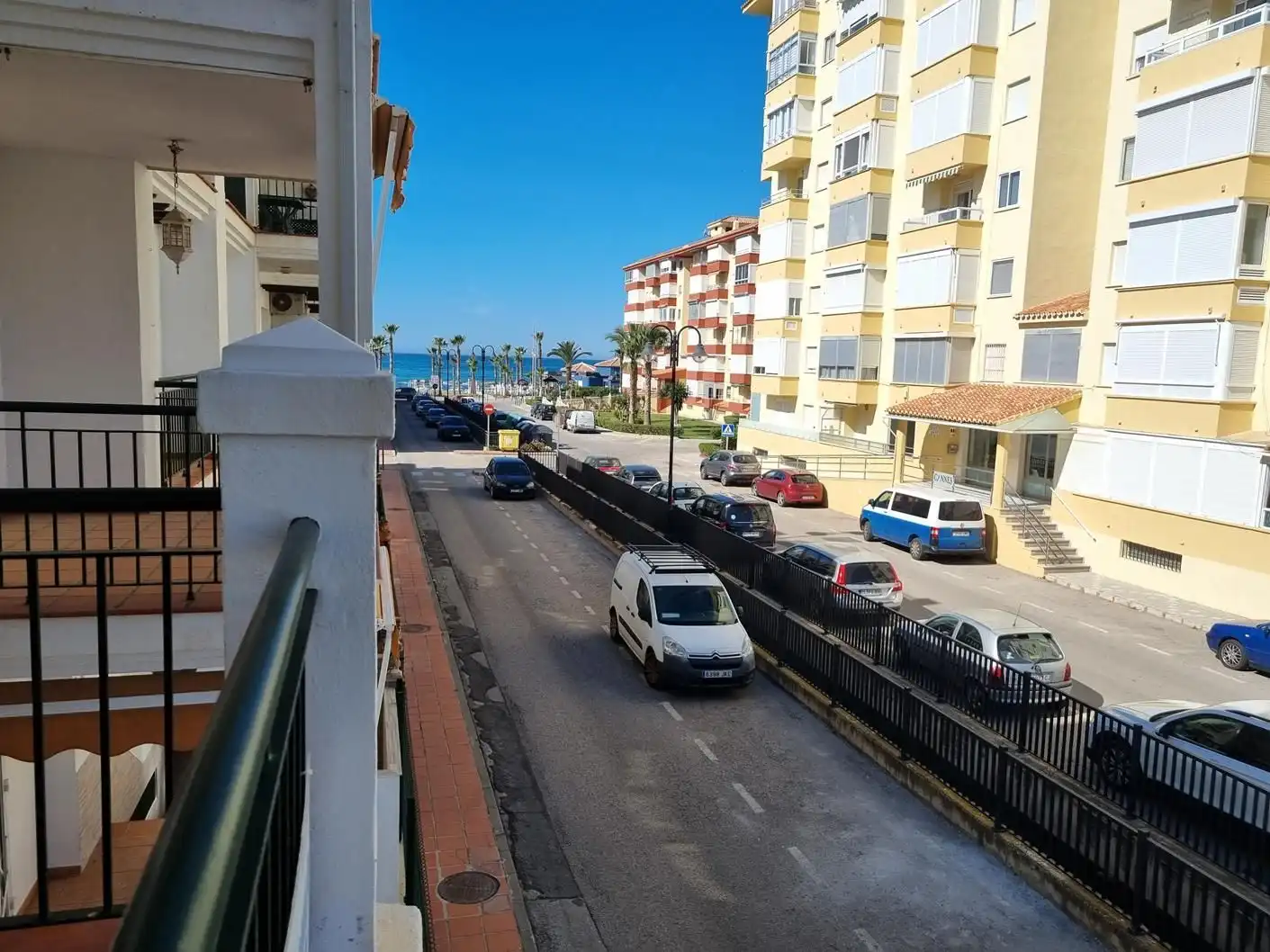 Außenansicht von Wohnungen zur Miete in Torrox mit Klimaanlage, Heizung und Terrasse