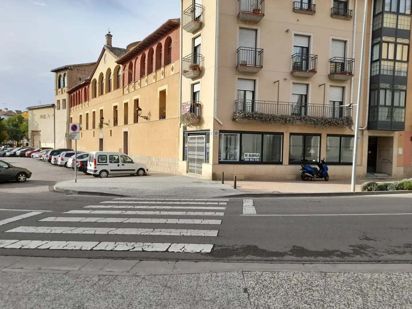 Vista exterior de Local de alquiler en Calatayud con Aire acondicionado, Calefacción y Parquet