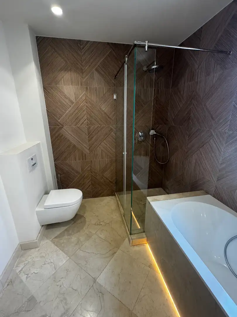 Baño de Casa o chalet en venta en Marbella con Aire acondicionado, Calefacción y Jardín privado