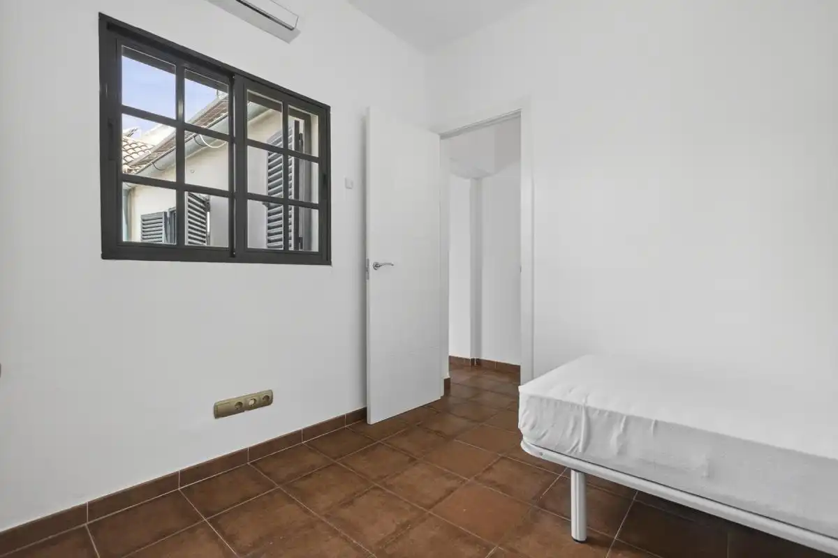 Bedroom of Detached homes for sale in Sevilla  with Air Conditioner, Heating and Terrace