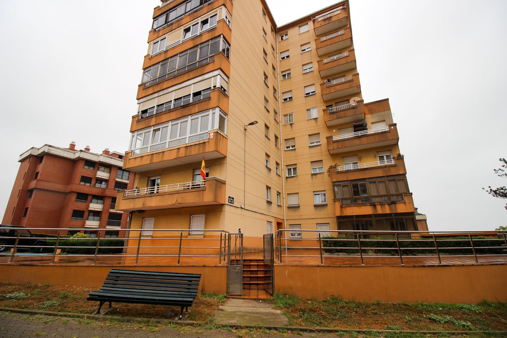 Piso en venta en Avenida de Camilo Alonso Vega, Los Castros