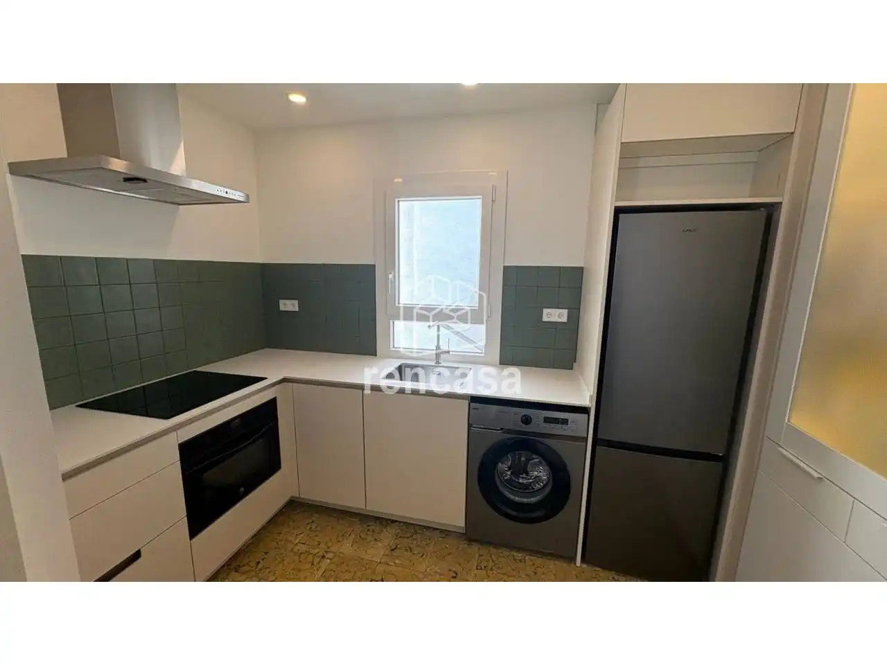 Küche von Wohnung zur Miete in Lleida mit Klimaanlage, Heizung und Terrasse