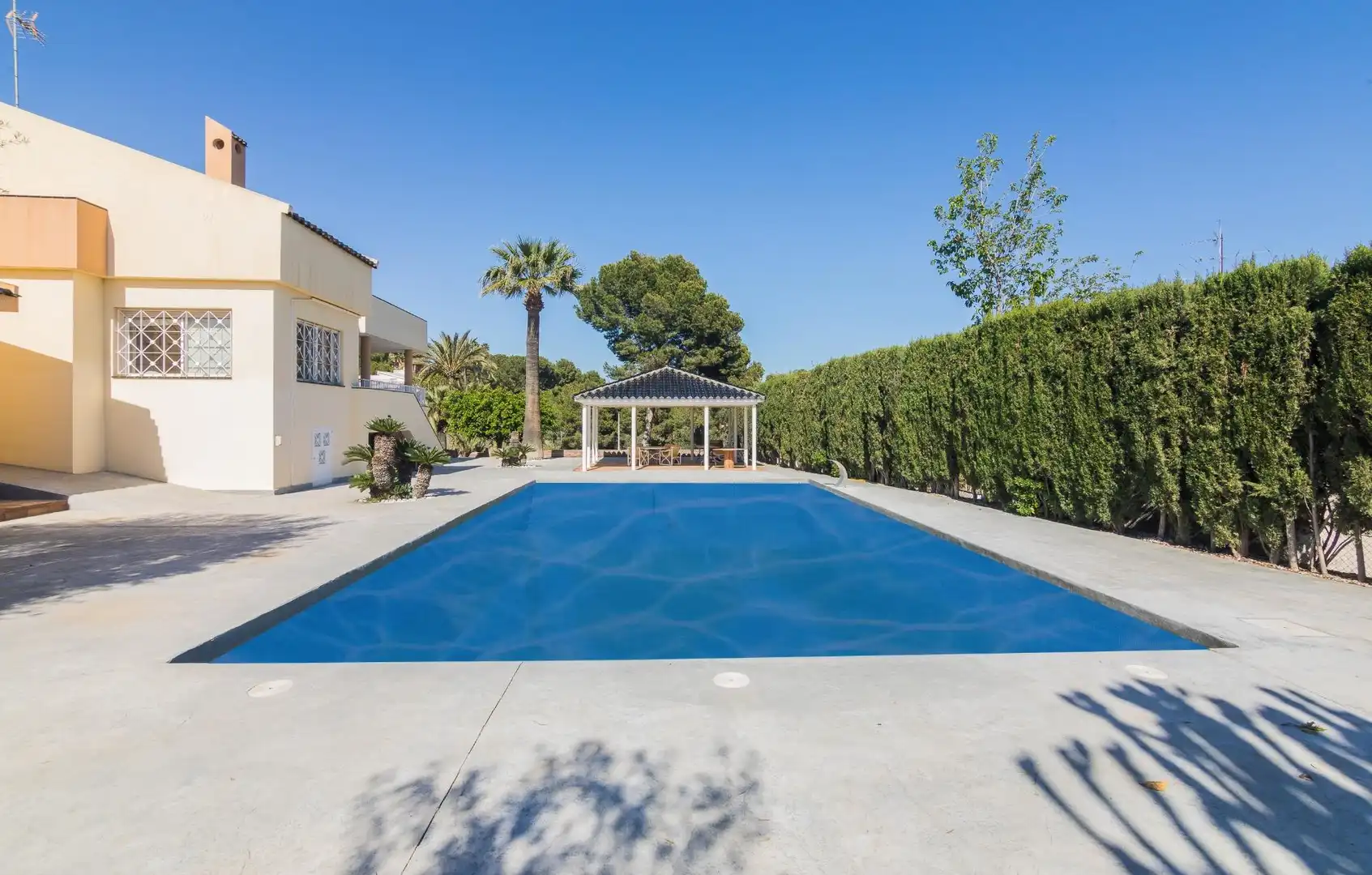 Piscina de Casa o chalet en venta en Elche / Elx con Aire acondicionado, Jardín privado y Terraza