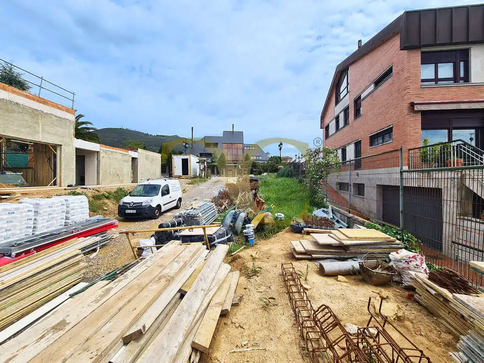 Residencial en venda en Oviedo 