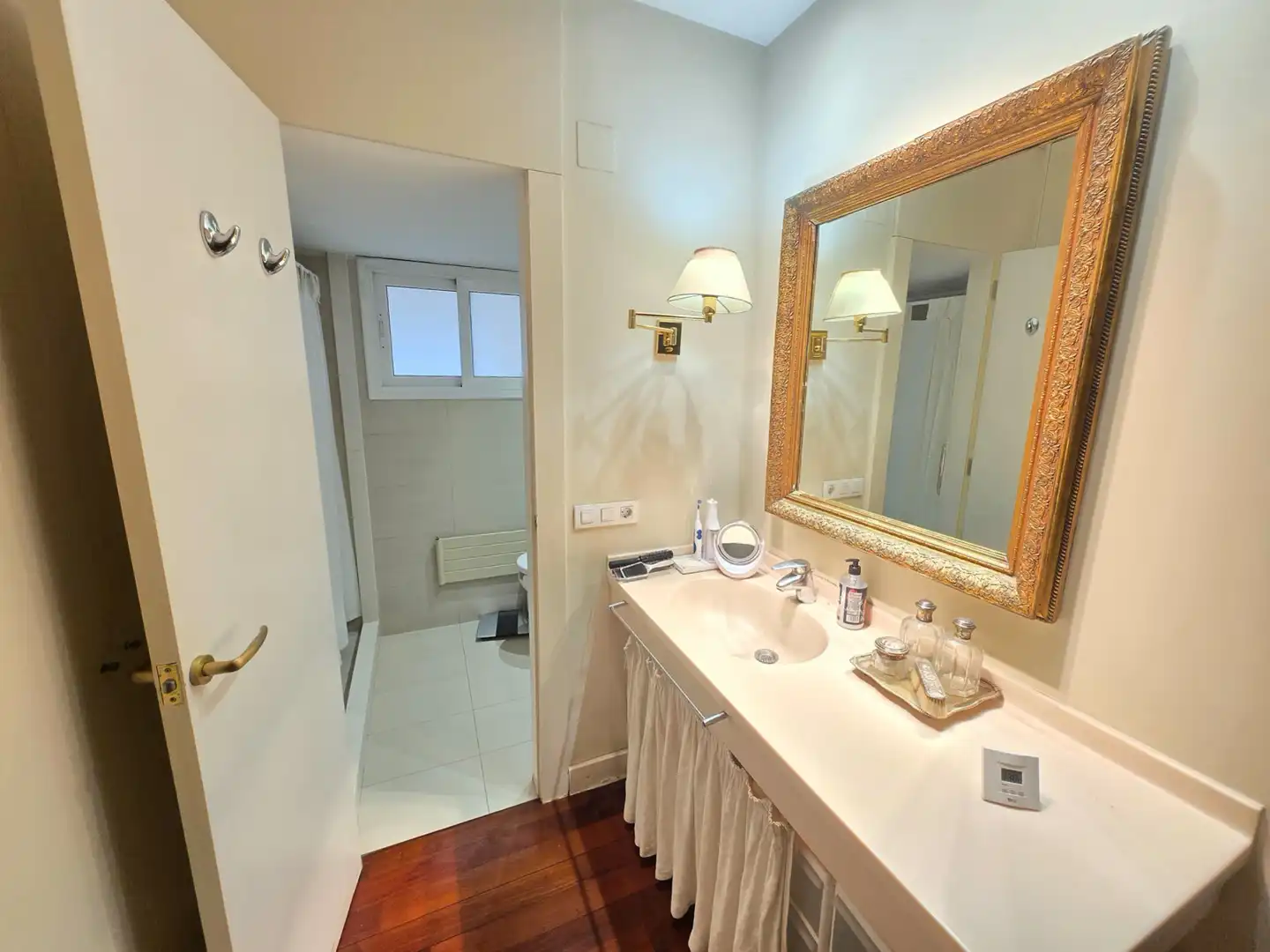 Baño de Piso en venta en Barcelona con Aire acondicionado, Calefacción y Parquet