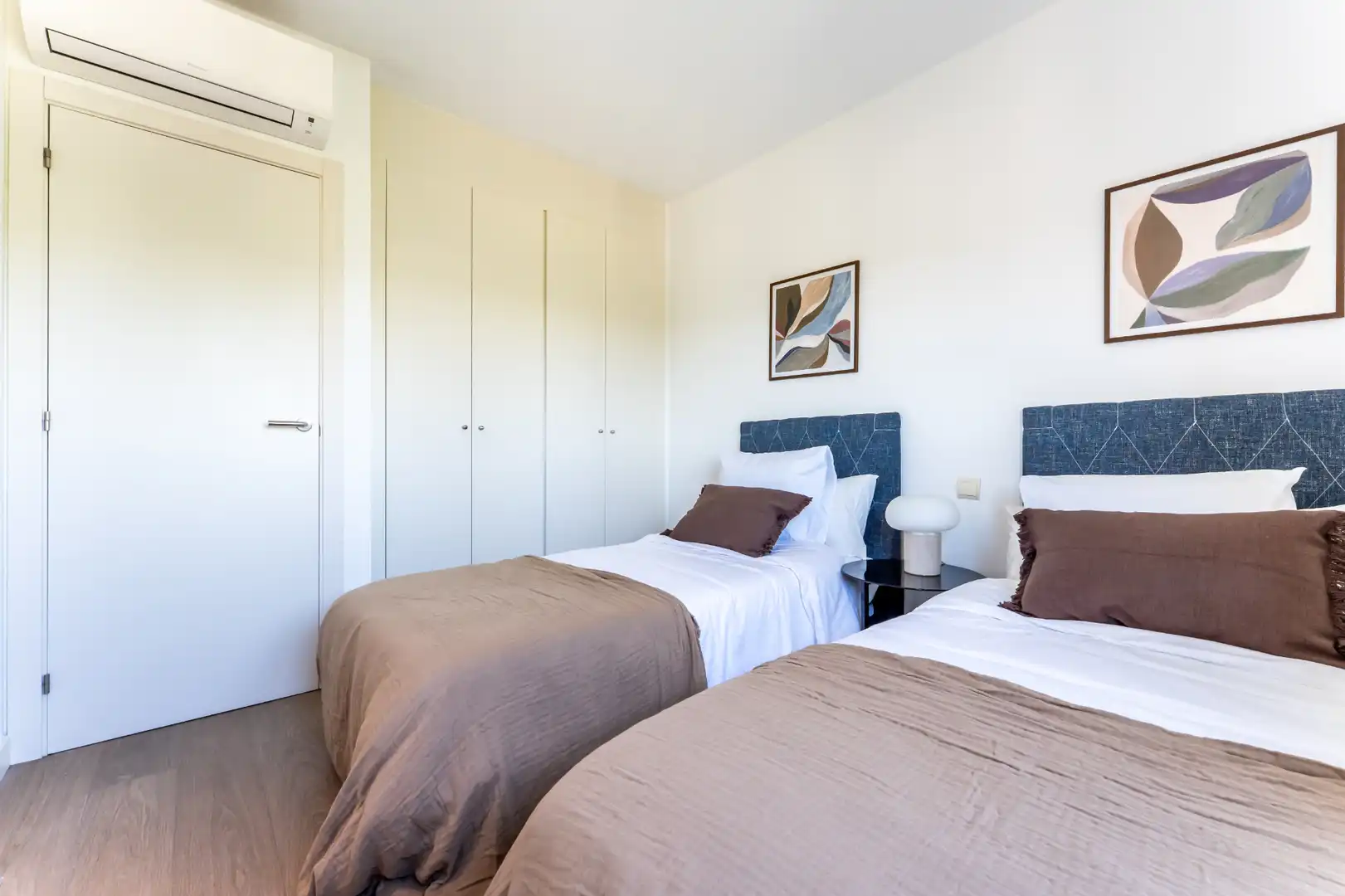 Flat for rent in Calle de Isabel Clara Eugenia, 33, Sanchinarro